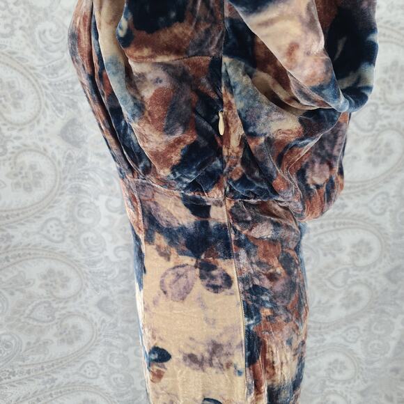 About Italian silk & velvet Empire waist on/off shoulder dress Sz 42 old money - Picture 4 of 12